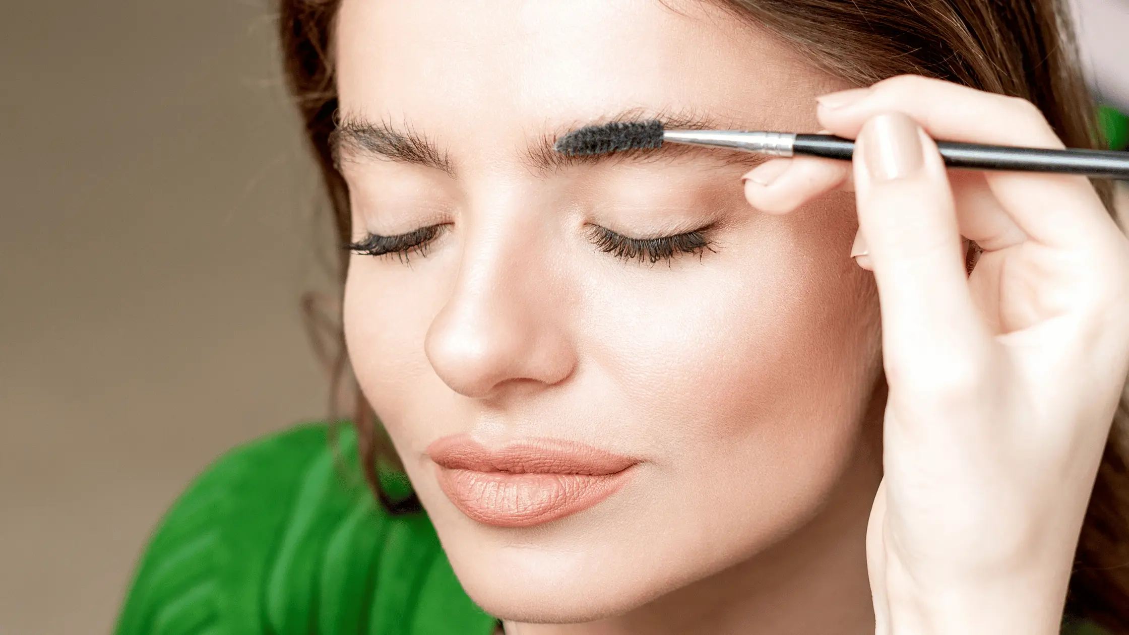 Eyebrow Makeup Application